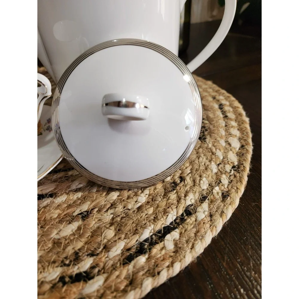 Royal Worcester Cello Platinum Collection Teapot Fine Bone China made in England